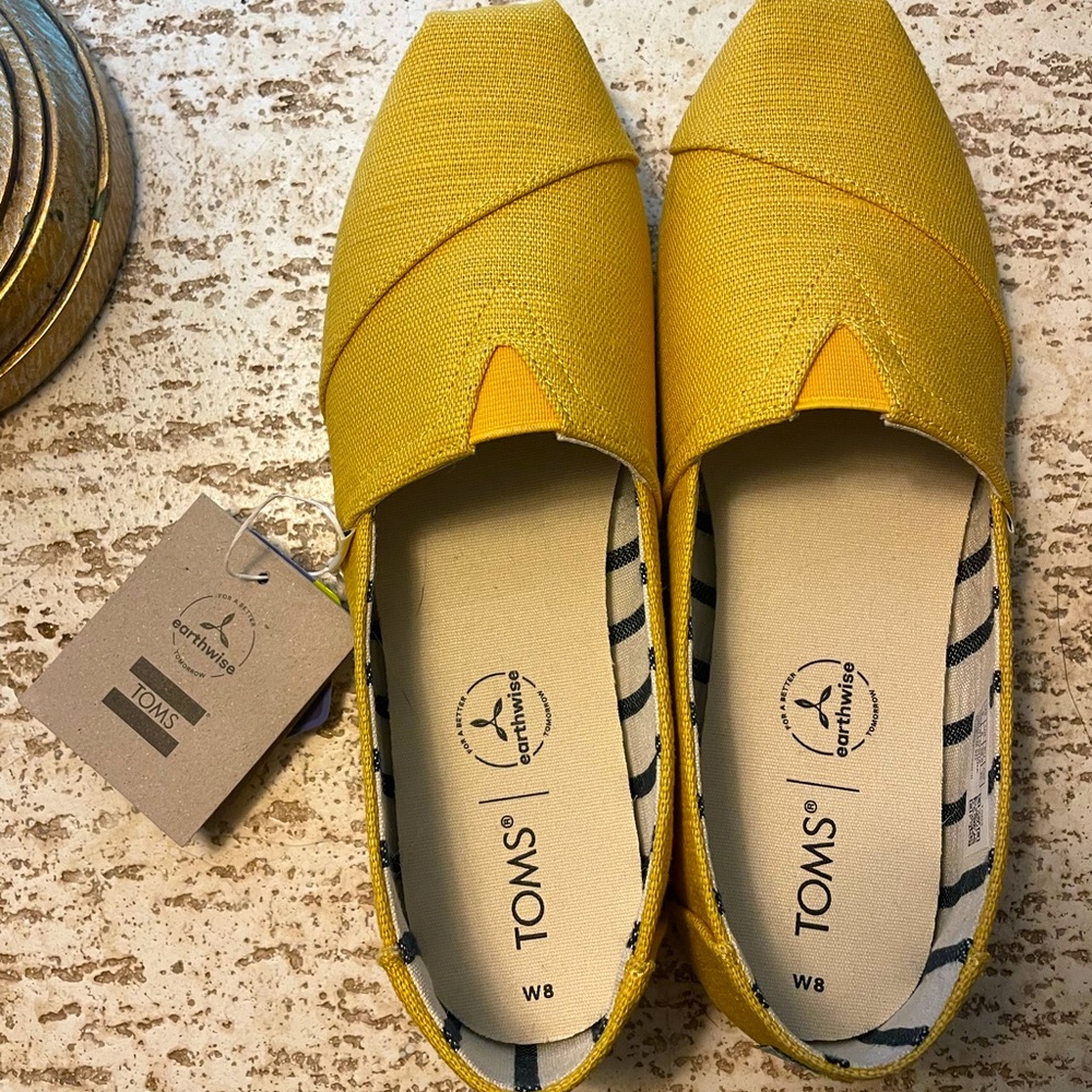 Brand New Marigold Alpargata Toms